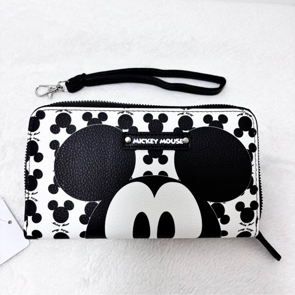 Disney Mickey Mouse Black and White‎  Wallet  NEW